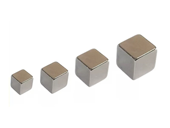 Magetic cubic
